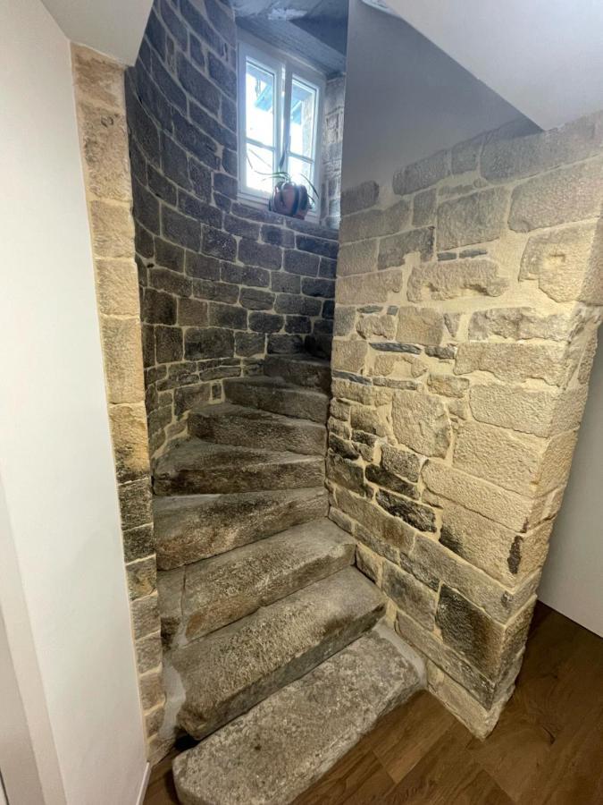 Spacieux N°1 En Centre Historique Landerneau Luaran gambar